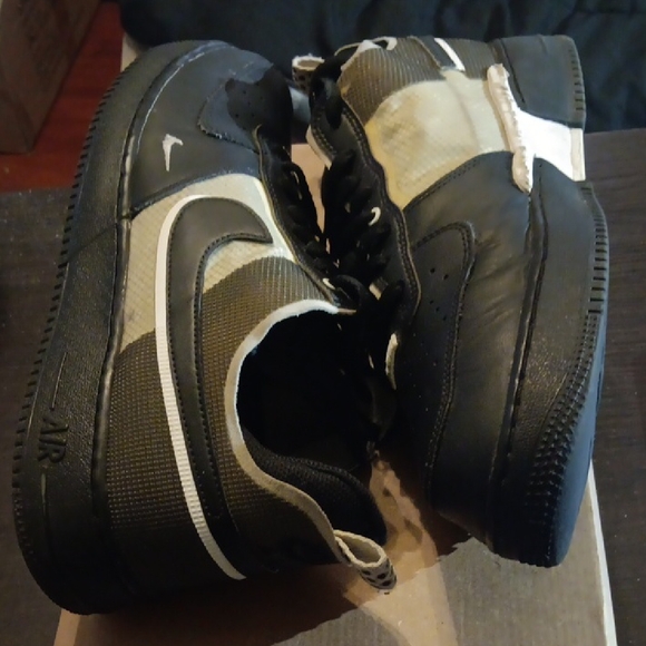 Nike Air Force 1 Low React Black and White Mens 13 - Picture 7 of 9